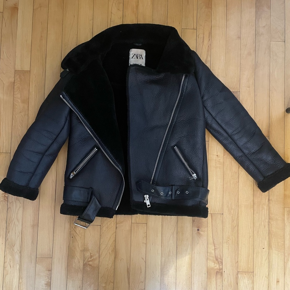 Zara winter jacket. Size Sm